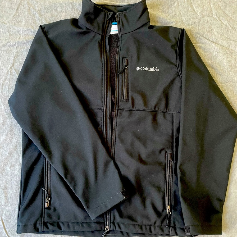 Colombia soft shell zip up